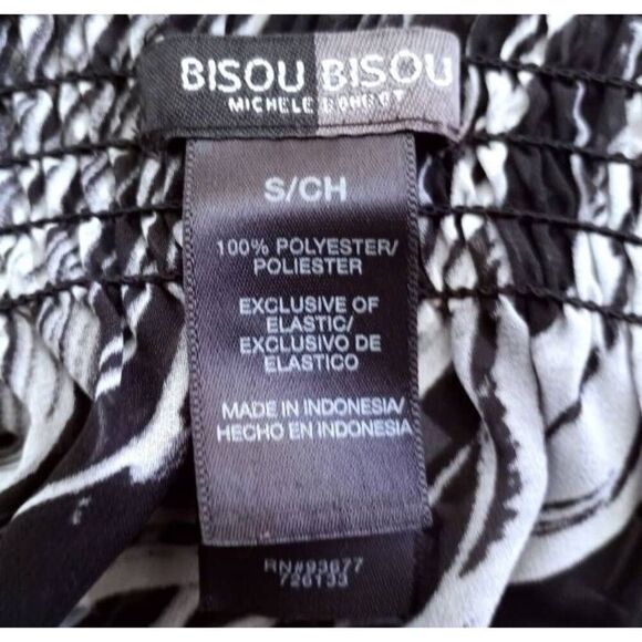 BISOU BISOU BLACK SHEER OFF-THE-SHLDER TOP SZ.S EUC - Picture 3 of 4